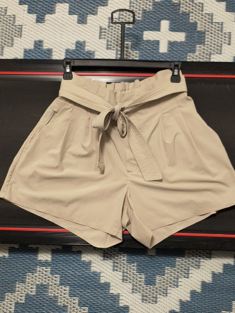 Athleta Skyline Short ll High-Waist Tie-Waist Shorts in Beige